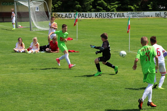 庫伊特：本賽季範迪克傷後表現達預期 赫拉芬貝赫是中場全能球員.